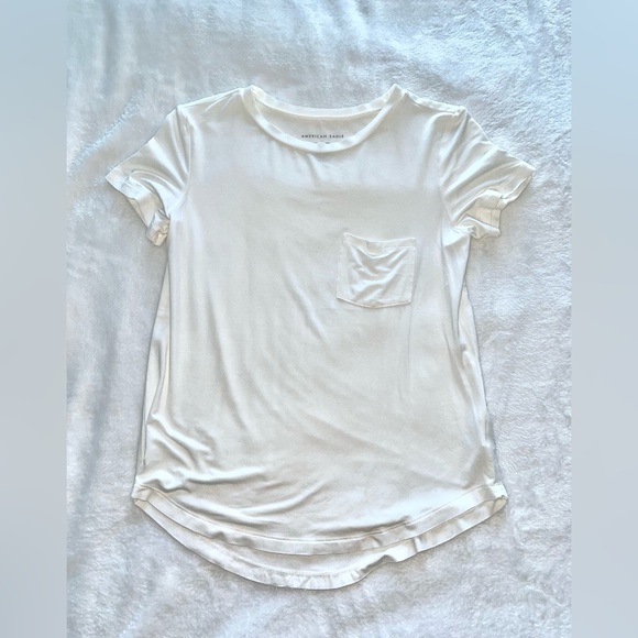 American Eagle White Top Soft & Sexy Line - Picture 1 of 3